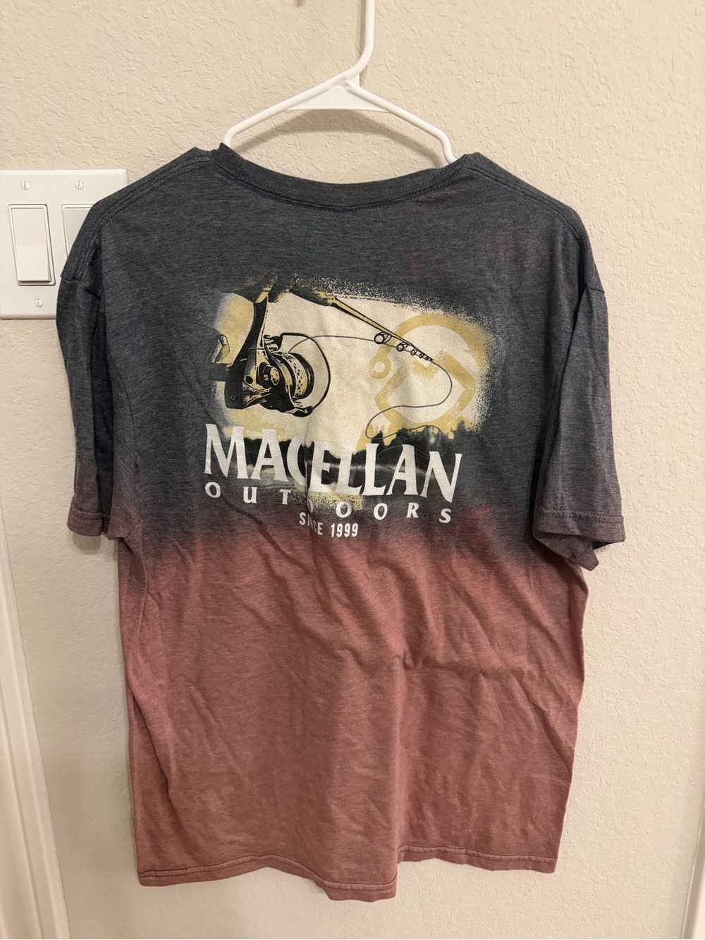 Magellan Outdoors Men's Short Sleeve Ombre Fishing Tee - Black & Brown